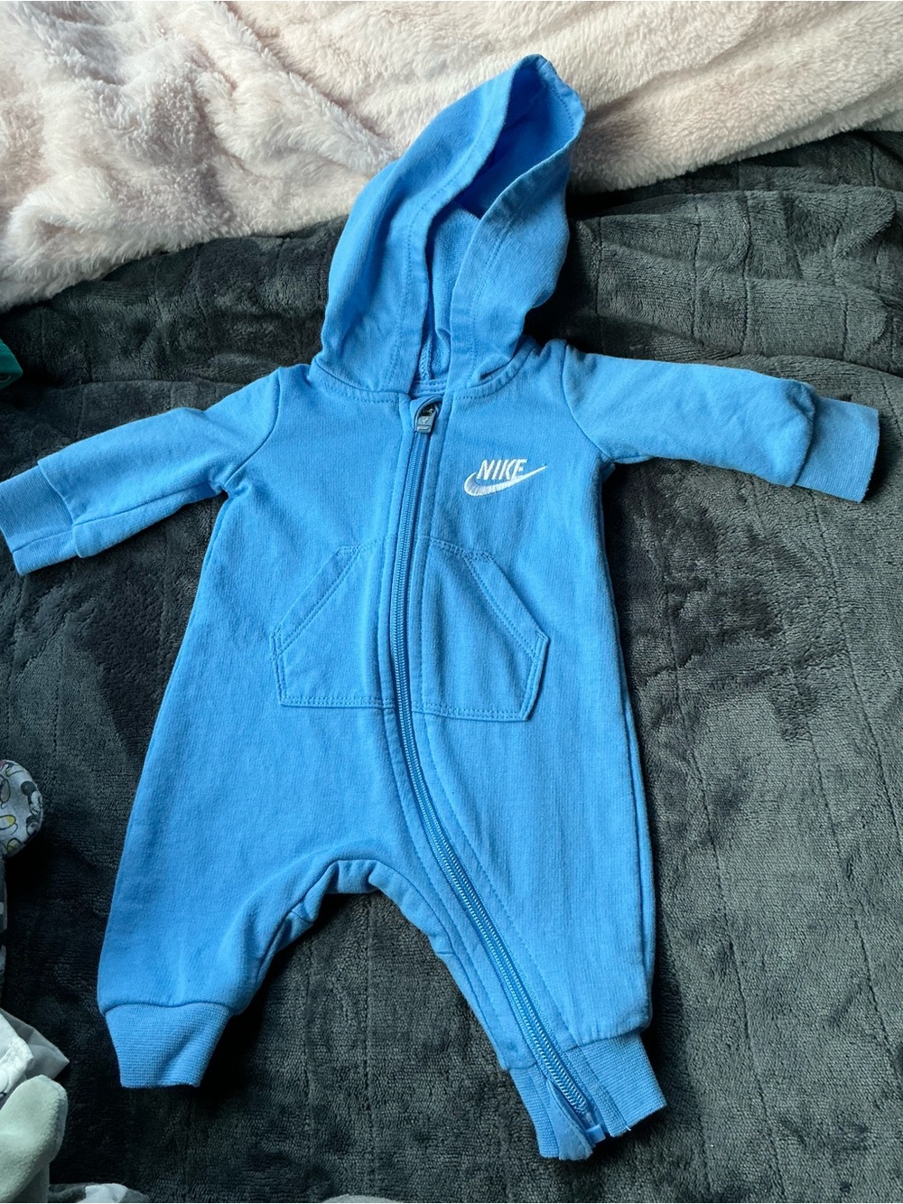 Nike newborn outfits/onesies